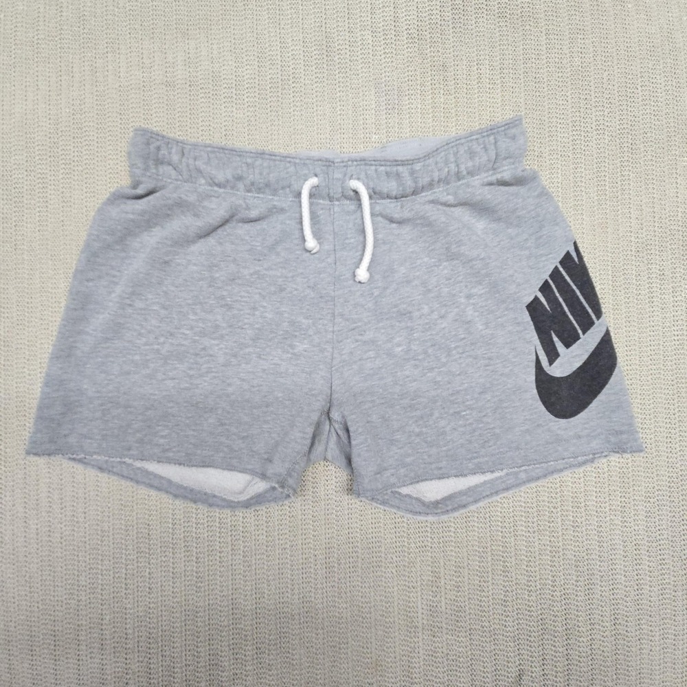 Nike Club Shorts Womens Small Gray French Terry 3 In Inseam Logo Lounge Athletic